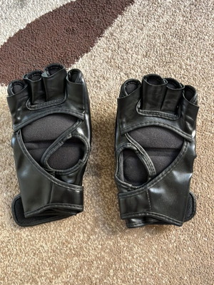 MMA gloves new
