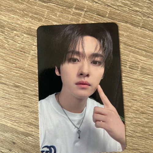Stray Kids Karma Lee Know Pob photocard official, like new