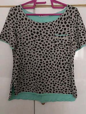 Despuli blouse like new, size L, black and green
