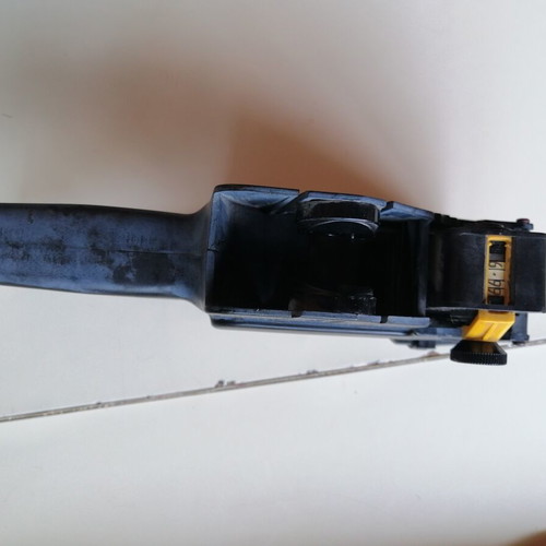 Deprint 5 price labeler used for merchandise