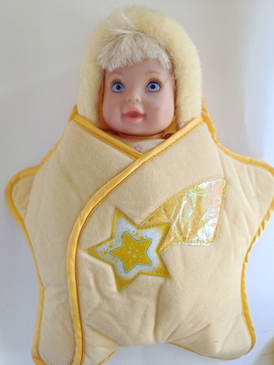 Vintage Shining Star baby doll 2001 Mattel used