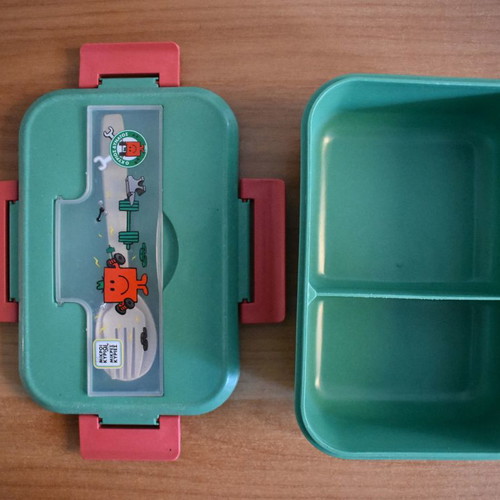 Children's lunchbox used from the Mr. Strong series, Little Misses