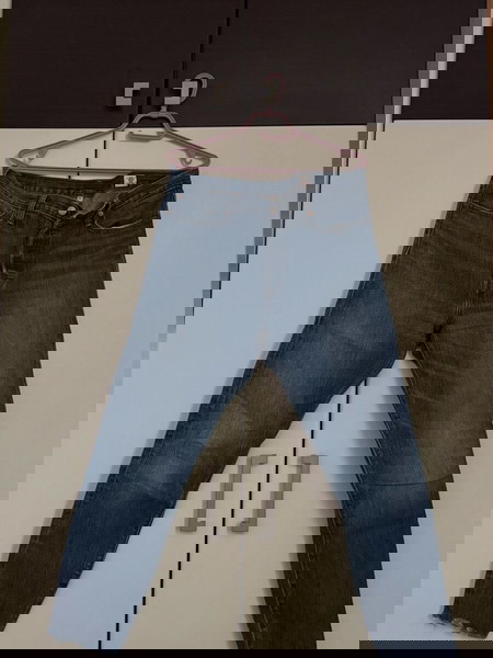 Levi’s Jeans