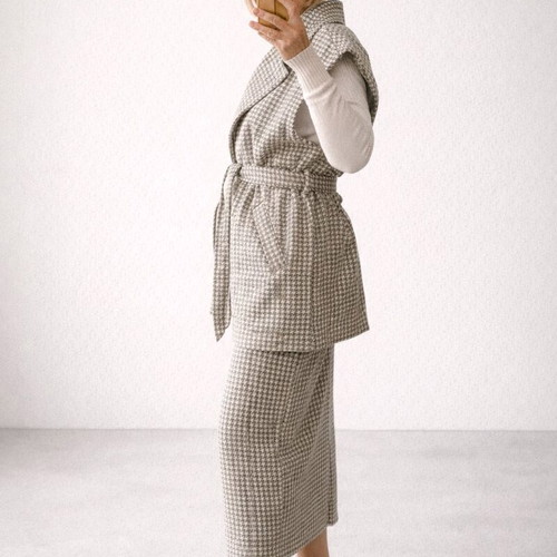 Lumina set oversized vest and pencil skirt, new, size M