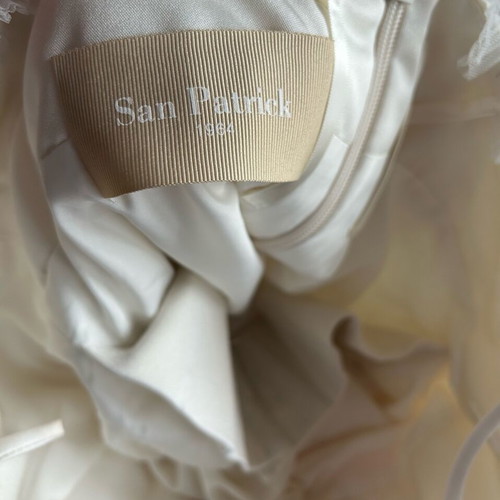 Pronovias wedding dress ivory color like new