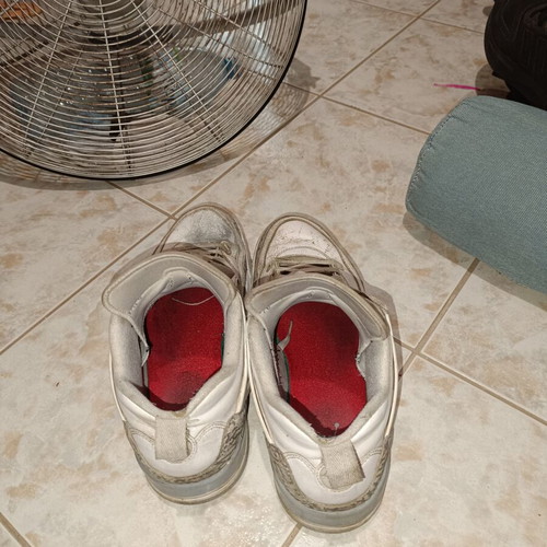 Jordan sneakers size 45.5 like new, white
