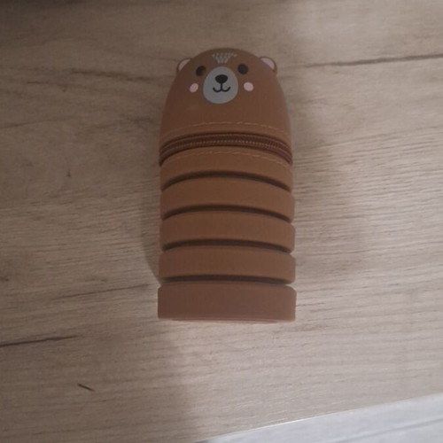 Pencil case like new, expandable with zipper