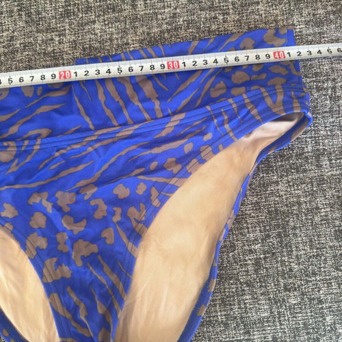Victoria's Secret bikini like new, size L, blue