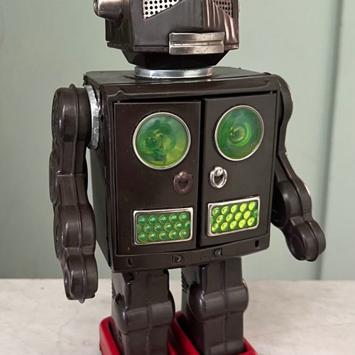 Horikawa Attacking Martian Robot used vintage tin toy from Japan