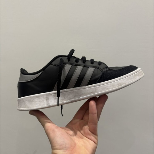 Adidas Sneakers No47 1/3 black grey white authentic