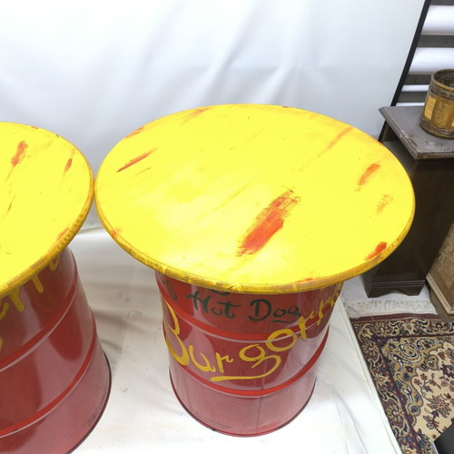 Barrel tables with wood like new, set of 2