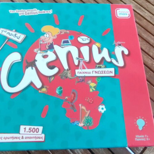 Genius knowledge board game like new