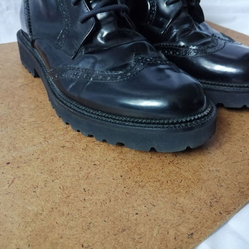 Live+ech black leather women's brogue boots size 37