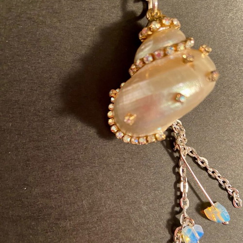 Summer necklace with shell, rhinestones, moonstone and silver-plated chain new