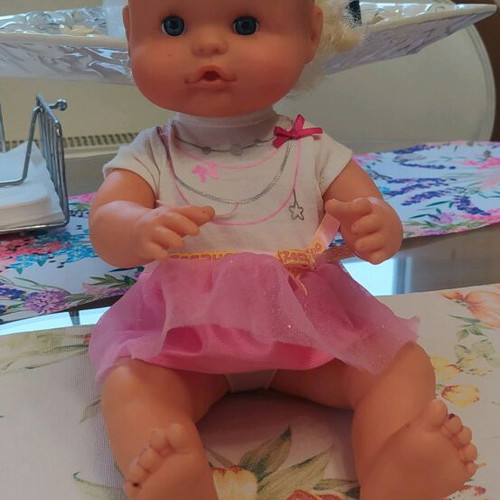 Nenuco Magic Hair doll used
