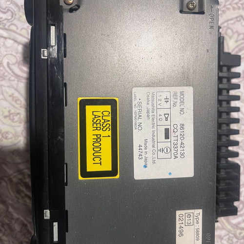 Toyota RAV 4 01-05 CD radio used in excellent condition