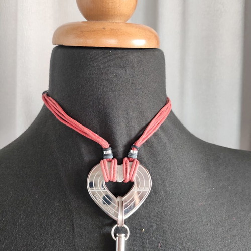 Armada Nueva Italian stainless steel heart choker necklace