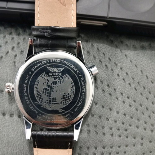 Aviator watch series brand new with box
