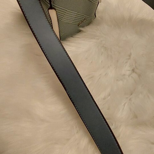 Axel women's pouch bag like new with blue shades