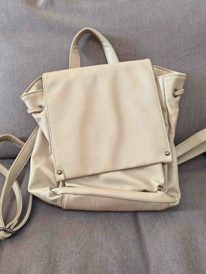 Women's backpack beige medium size like new