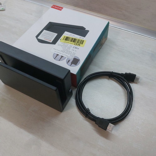 Nintendo Switch docking station set new with HDMI cable