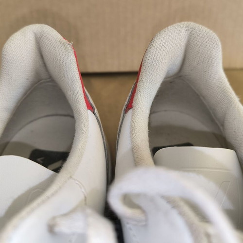 Veja Sneakers V-10 Leather Athletic Shoes Size 37 like new