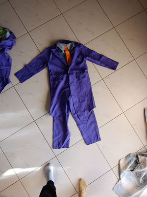 Joker carnival costume children size 8 like new