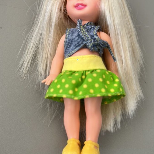 Kelly doll by Mattel like new