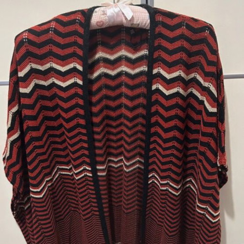 Stradivarius cardigan new, size M, black and red