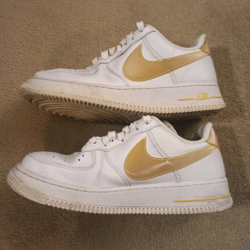Nike Air Force 1 sneakers used, white/gold size 41