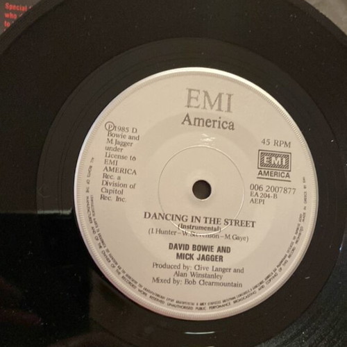 Dancing in the Street 45 rpm record used, rock