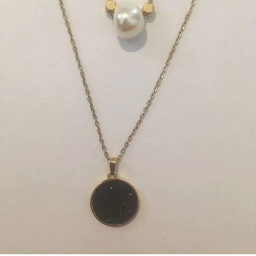 Double necklace like new, black and gold faux with pearly detail