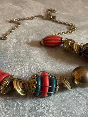 Colorful necklace used with small defect