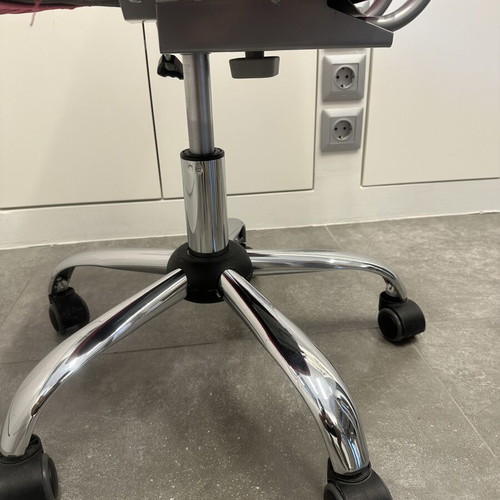 Student Children's Office Chair like new, adjustable backrest