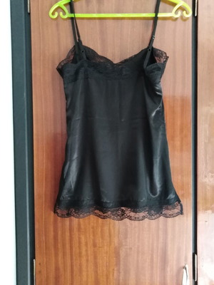 Top babydoll black satin with lace details size S like new
