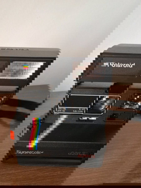 Polaroid Supercolor 635CL Instant Camera