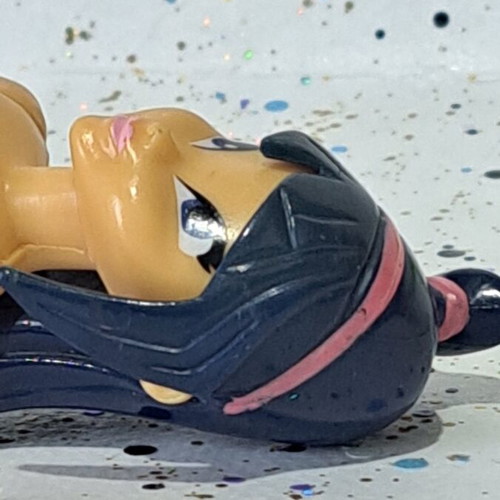 Winx Club Musa Kinder Figurine used with flaws and incomplete