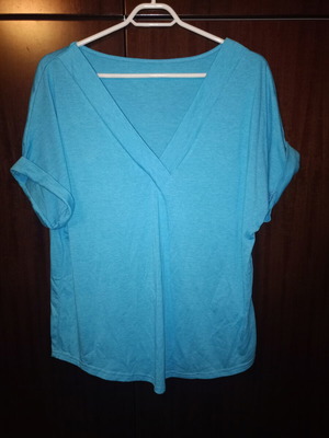 Shein shirt like new, turquoise, size L