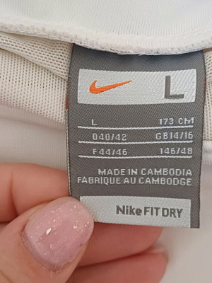 Nike tennis φόρεμα μεταχειρισμένο, εφηβικό, με στήριξη στο στήθος