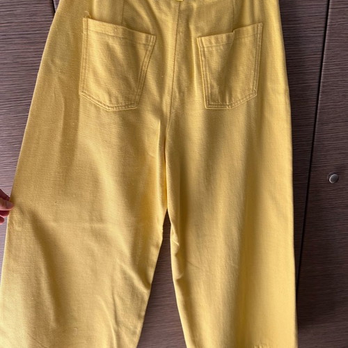 BSB women's cotton suit like new, yellow