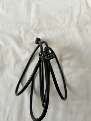Hdmi cable 2m like new
