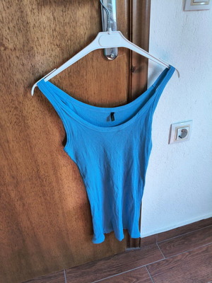 Benetton turquoise tank top, size M