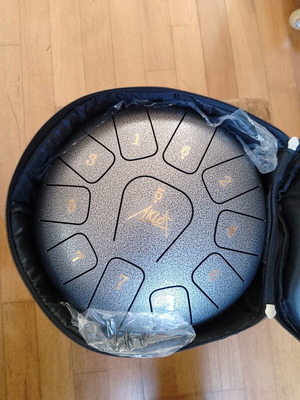 Steel tongue drum like new