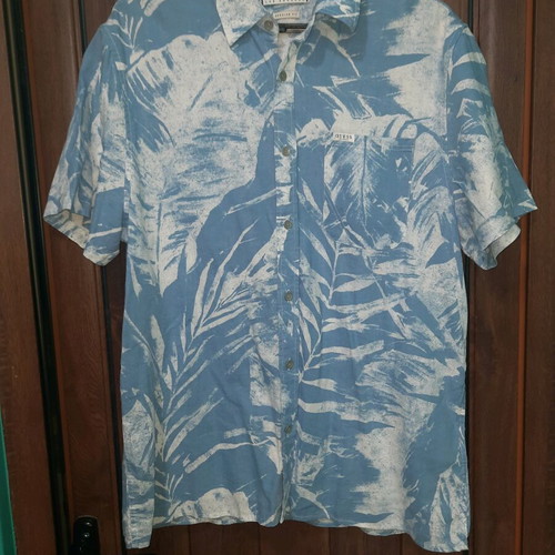 Guess shirt M like new, men's with interesting pattern, white and blue