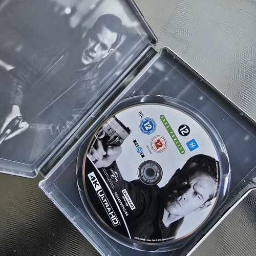 Jason Bourne 4k Steelbook Blu-Ray like new with Greek subtitles