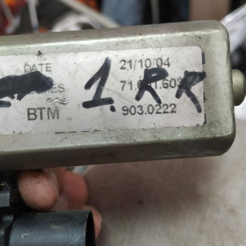 BMW 3 Series (E90, E91) rear right window motor used B260120 9030222