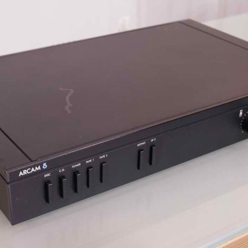Arcam Delta 60 integrated amplifier