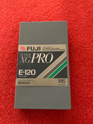 FUJI Super XG PRO E-120 VHS tape new, blank in excellent condition