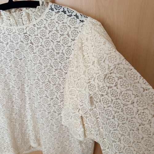 Zara blouse new, beige, size L