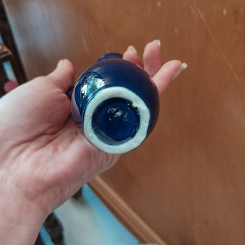 Vintage Japanese porcelain small vase like new, cobalt blue with gold details